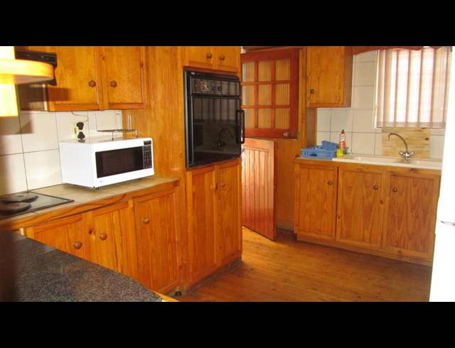 1 BEDROOM PROPERTY TO RENT IN BOSTON